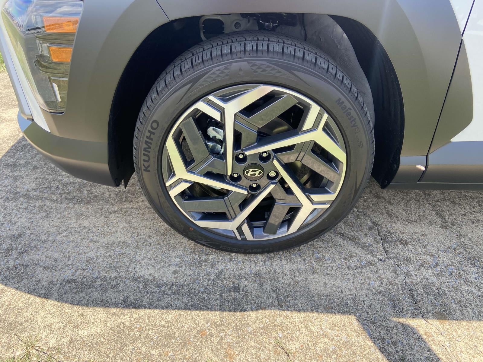 2026 Hyundai KONA SEL Premium FWD