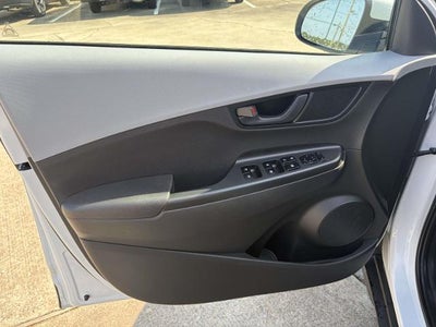 2020 Hyundai KONA SEL Auto FWD