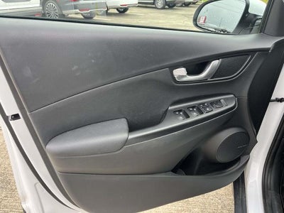 2022 Hyundai KONA Limited DCT FWD
