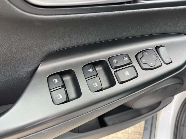 2022 Hyundai KONA Limited DCT FWD
