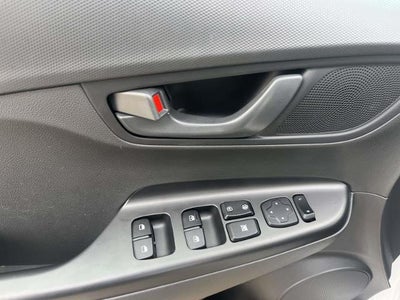 2023 Hyundai KONA SEL Auto FWD