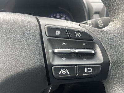 2023 Hyundai KONA SEL Auto FWD