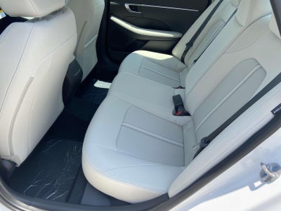 2025 Hyundai SONATA SE