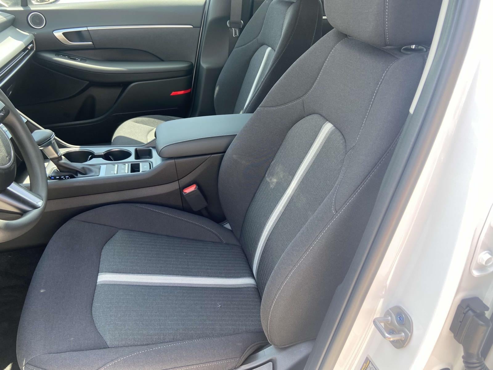 2025 Hyundai SONATA SE