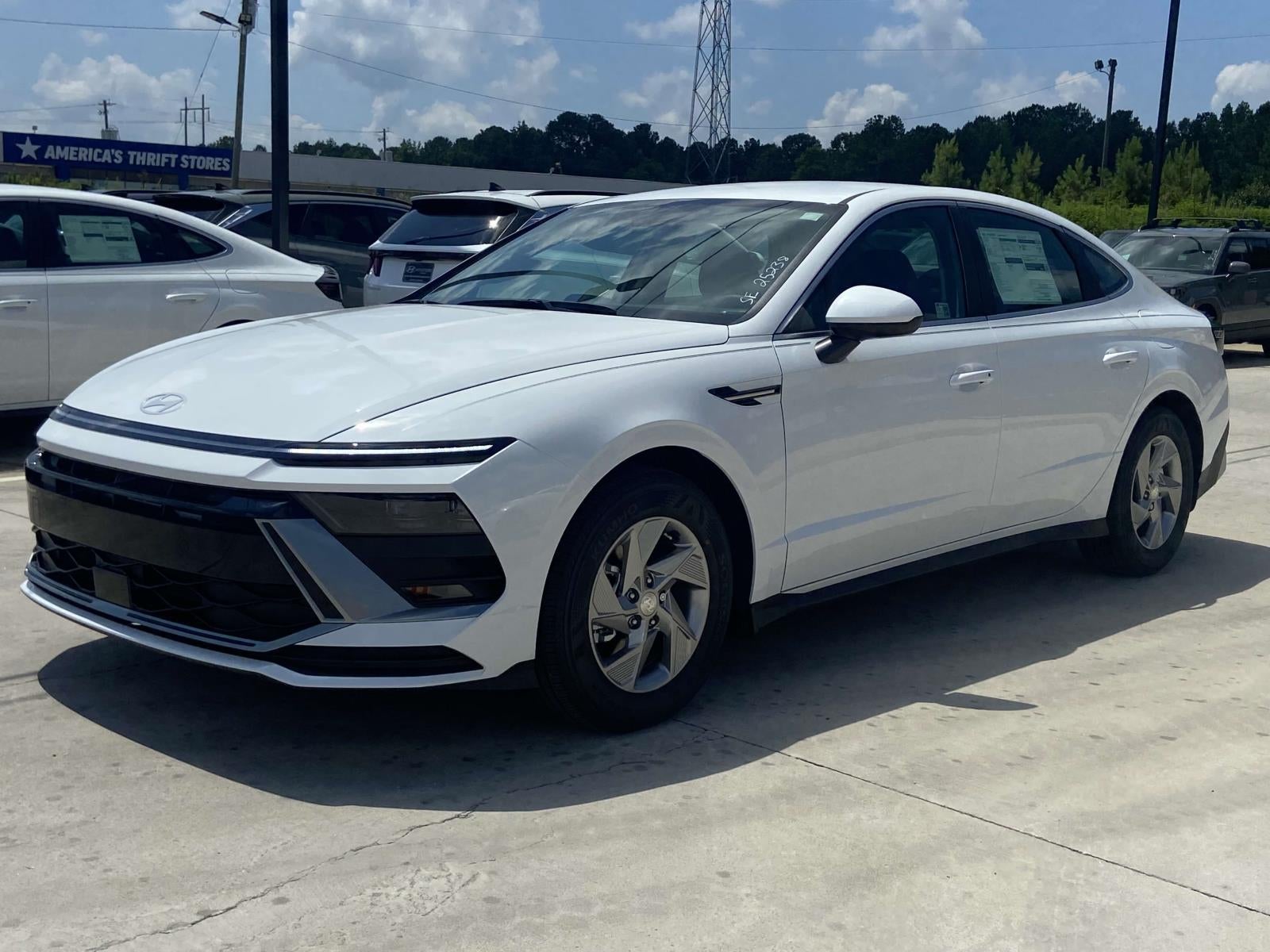 2025 Hyundai SONATA SE