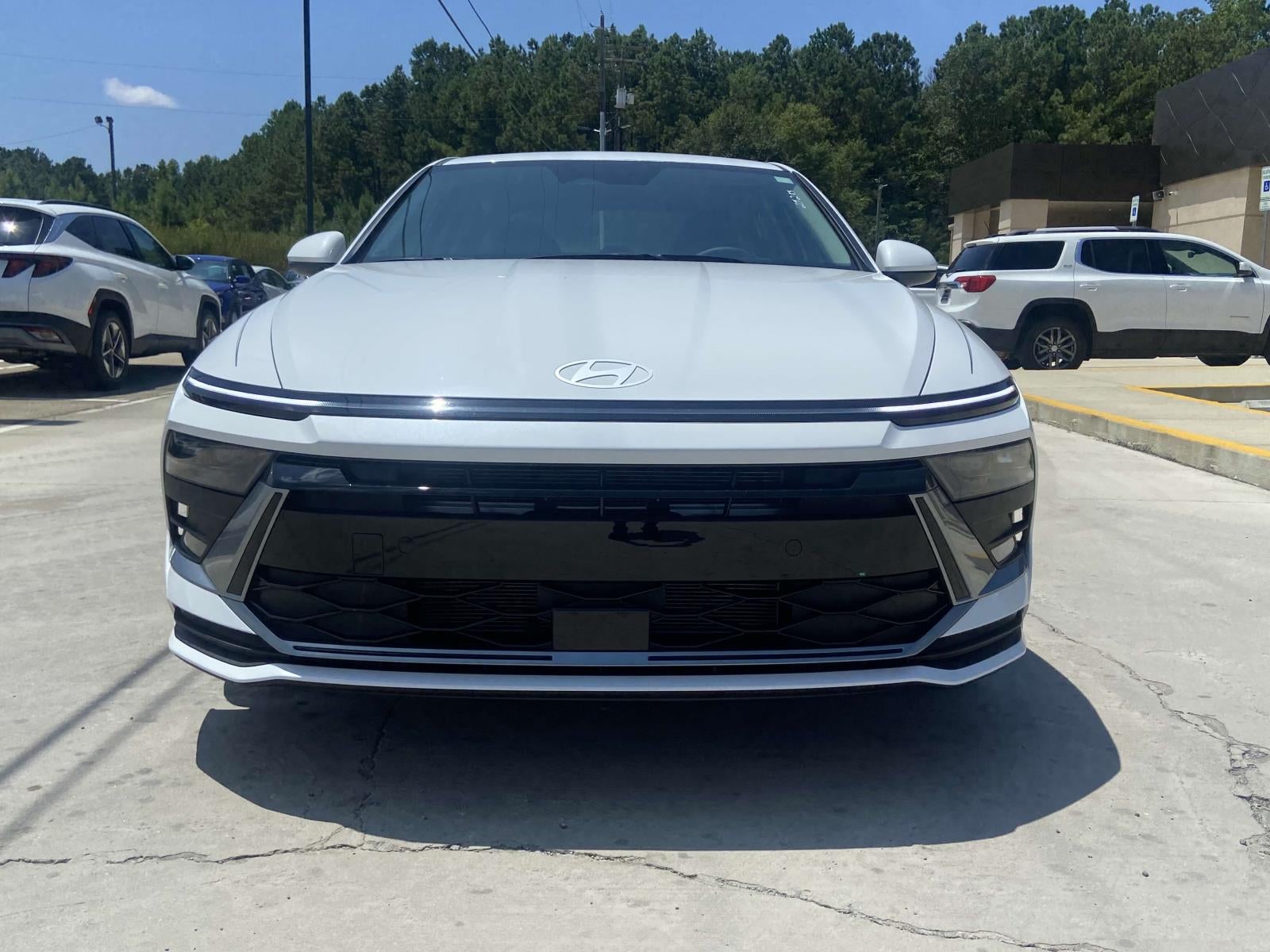 2025 Hyundai SONATA SE