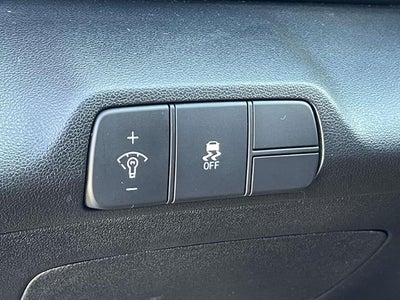 2025 Hyundai ELANTRA SEL Sport IVT