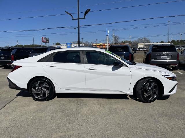 2025 Hyundai ELANTRA SEL Sport IVT