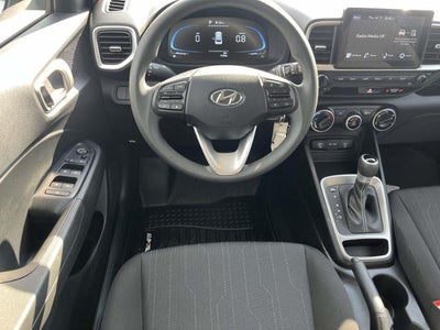 2025 Hyundai VENUE SE IVT