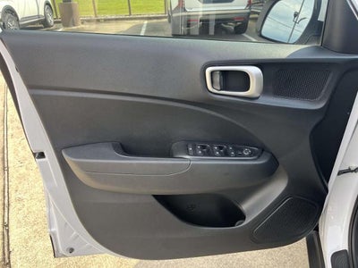 2025 Hyundai VENUE SE IVT
