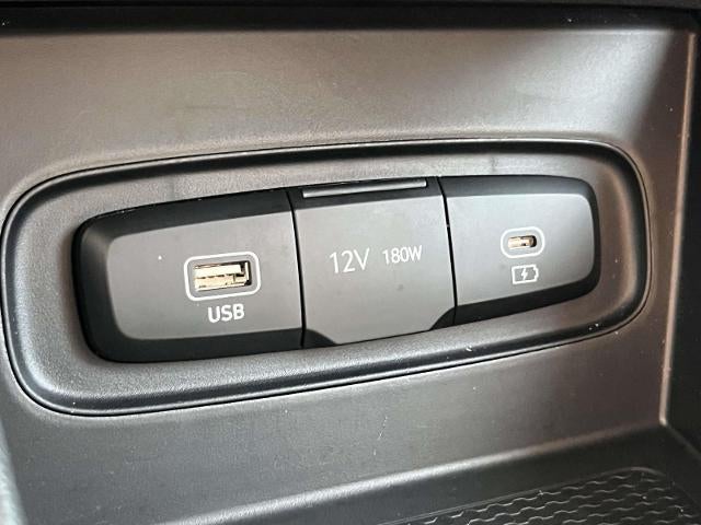 2025 Hyundai VENUE SE IVT