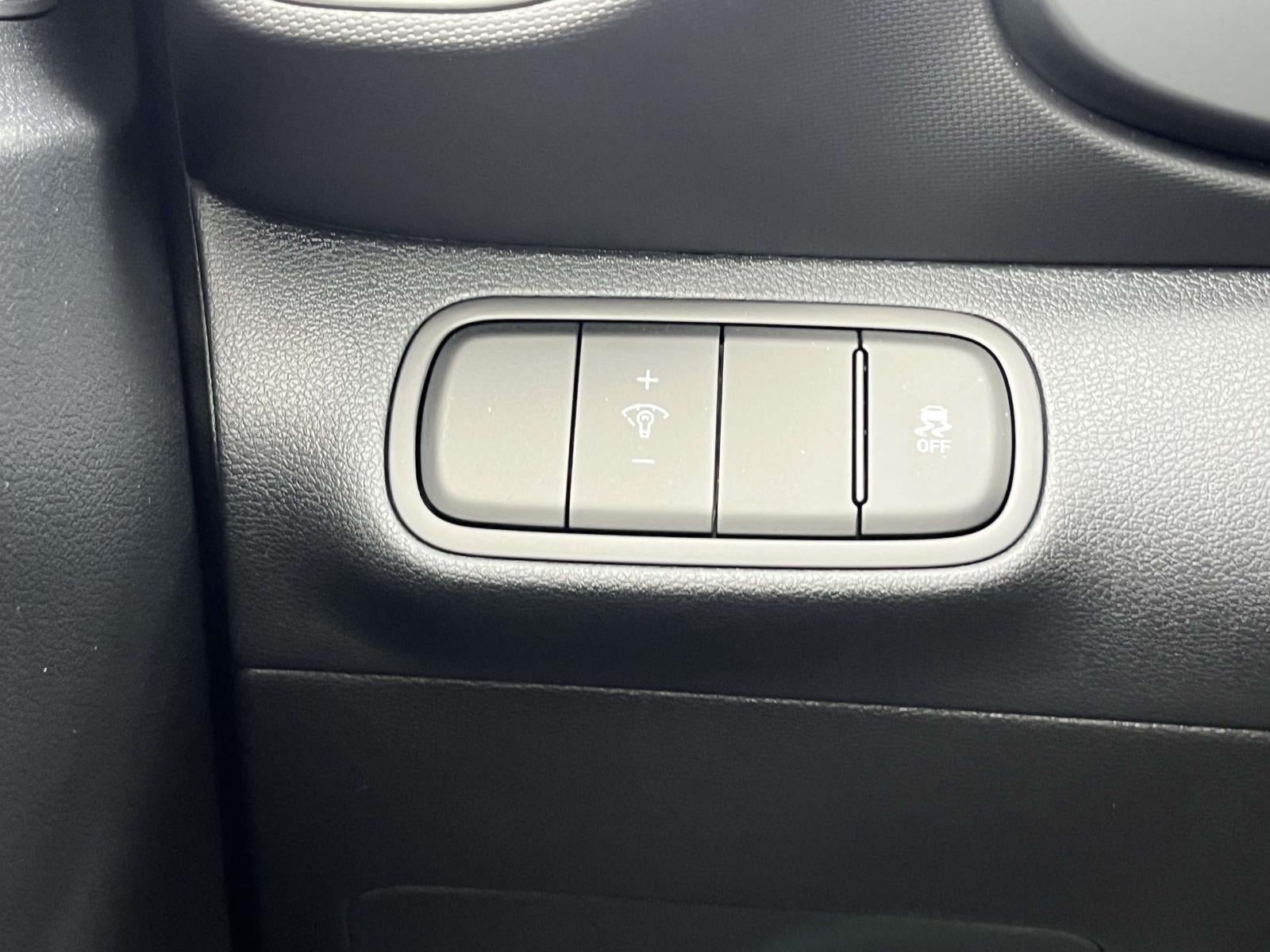 2025 Hyundai VENUE SE