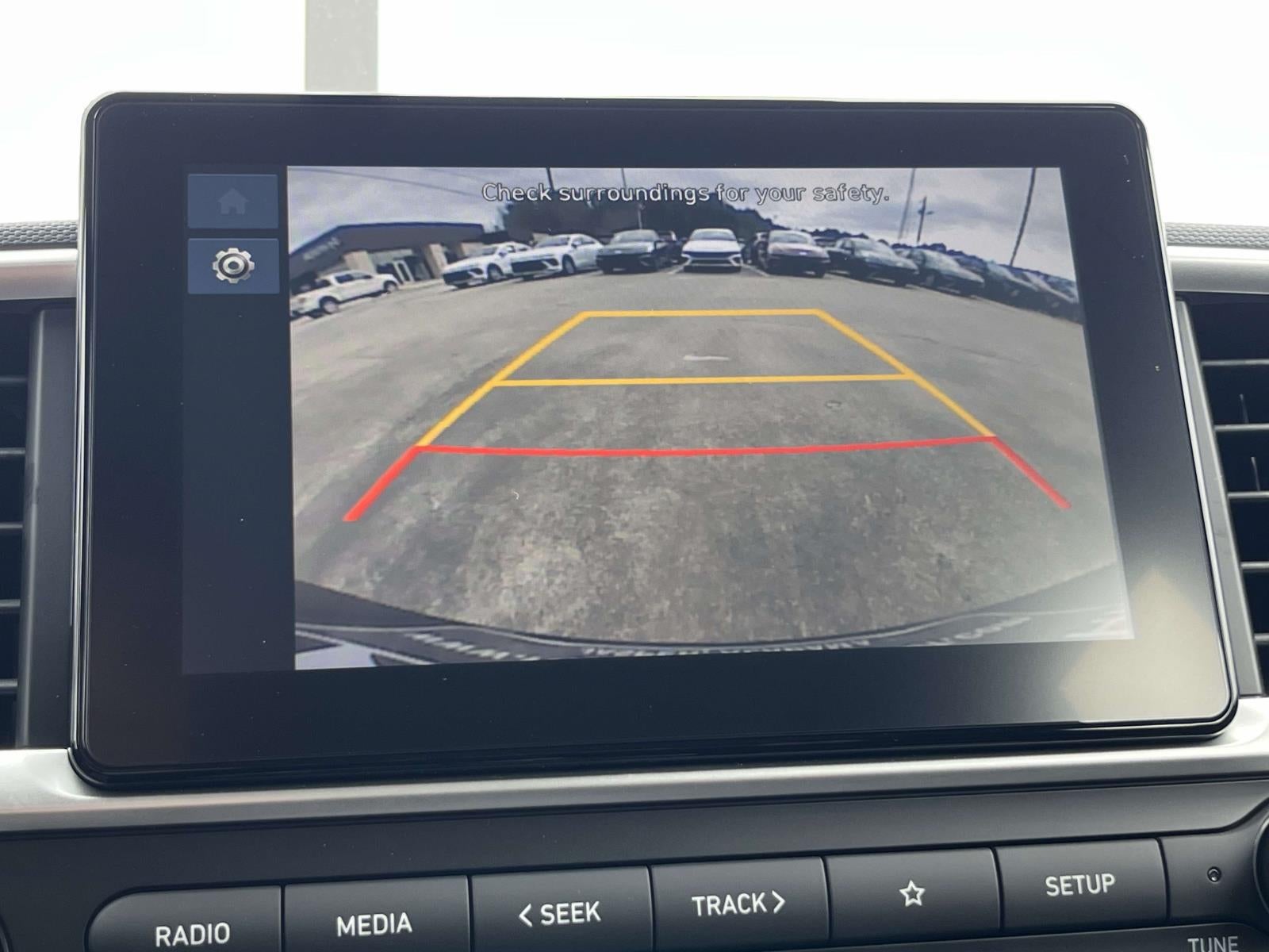 2025 Hyundai VENUE SE