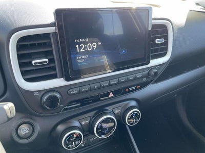 2025 Hyundai VENUE Limited IVT