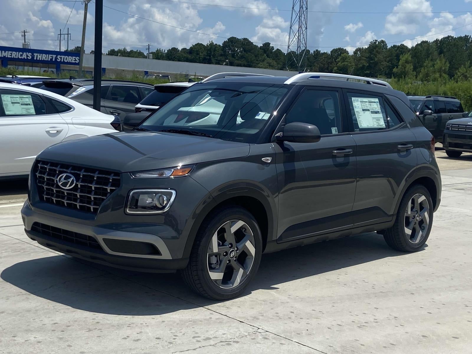 2025 Hyundai VENUE SEL