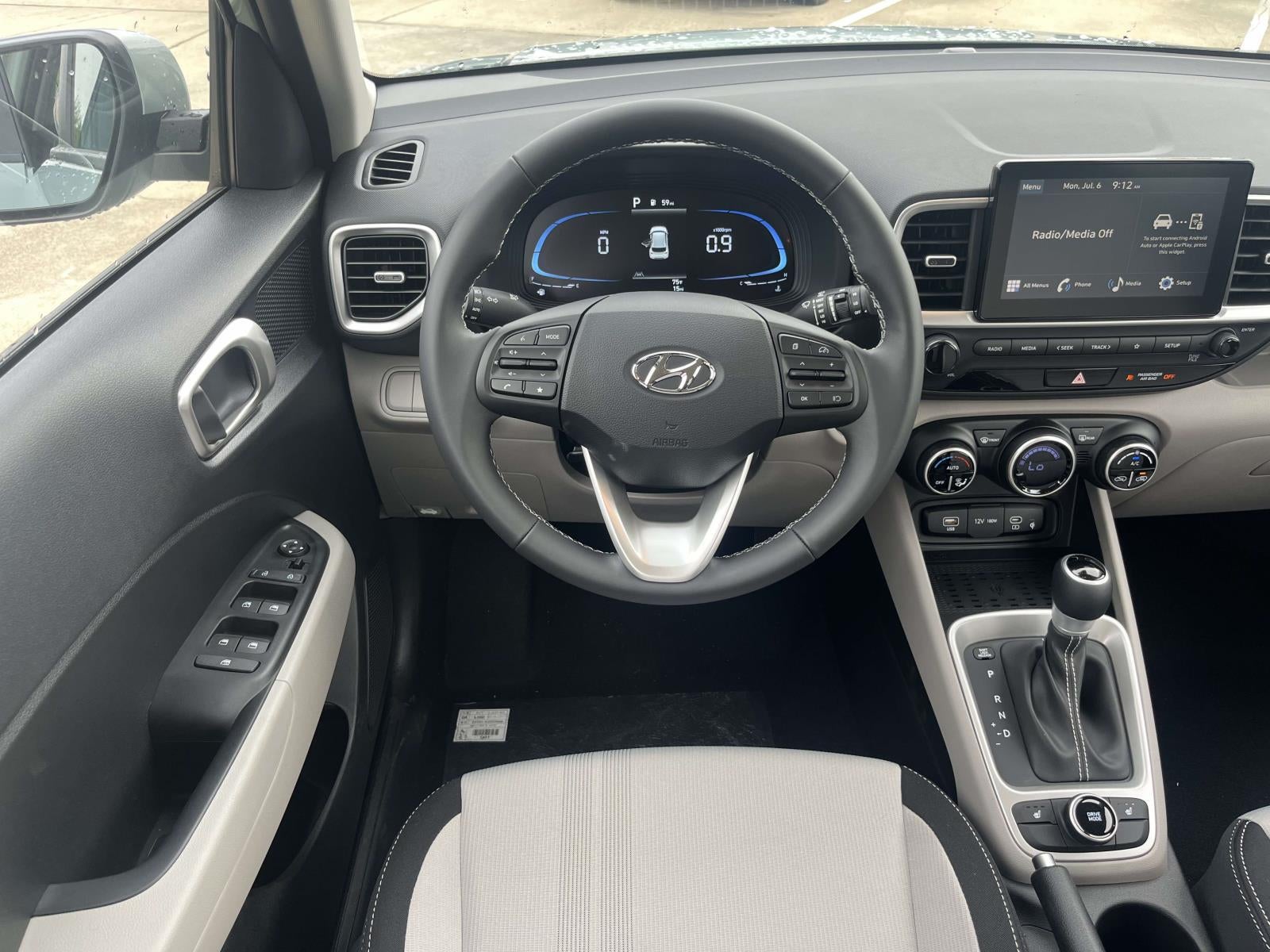 2026 Hyundai VENUE SEL