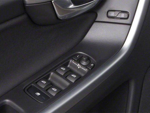 2013 Volvo XC60 4dr 3.2L